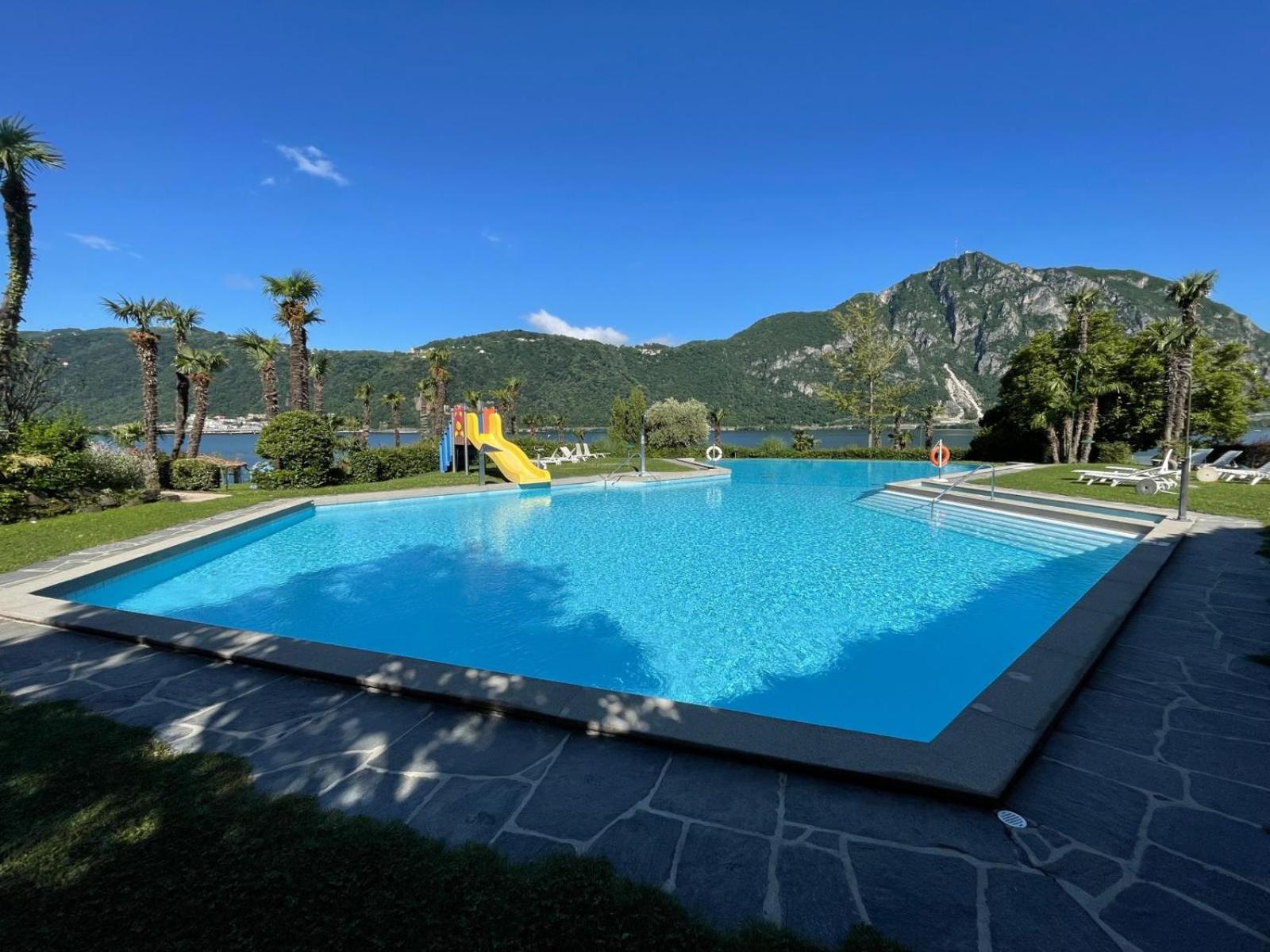 Luganersee, Pool, Strand, Parkplatz, Suite 204 Bissone Esterno foto